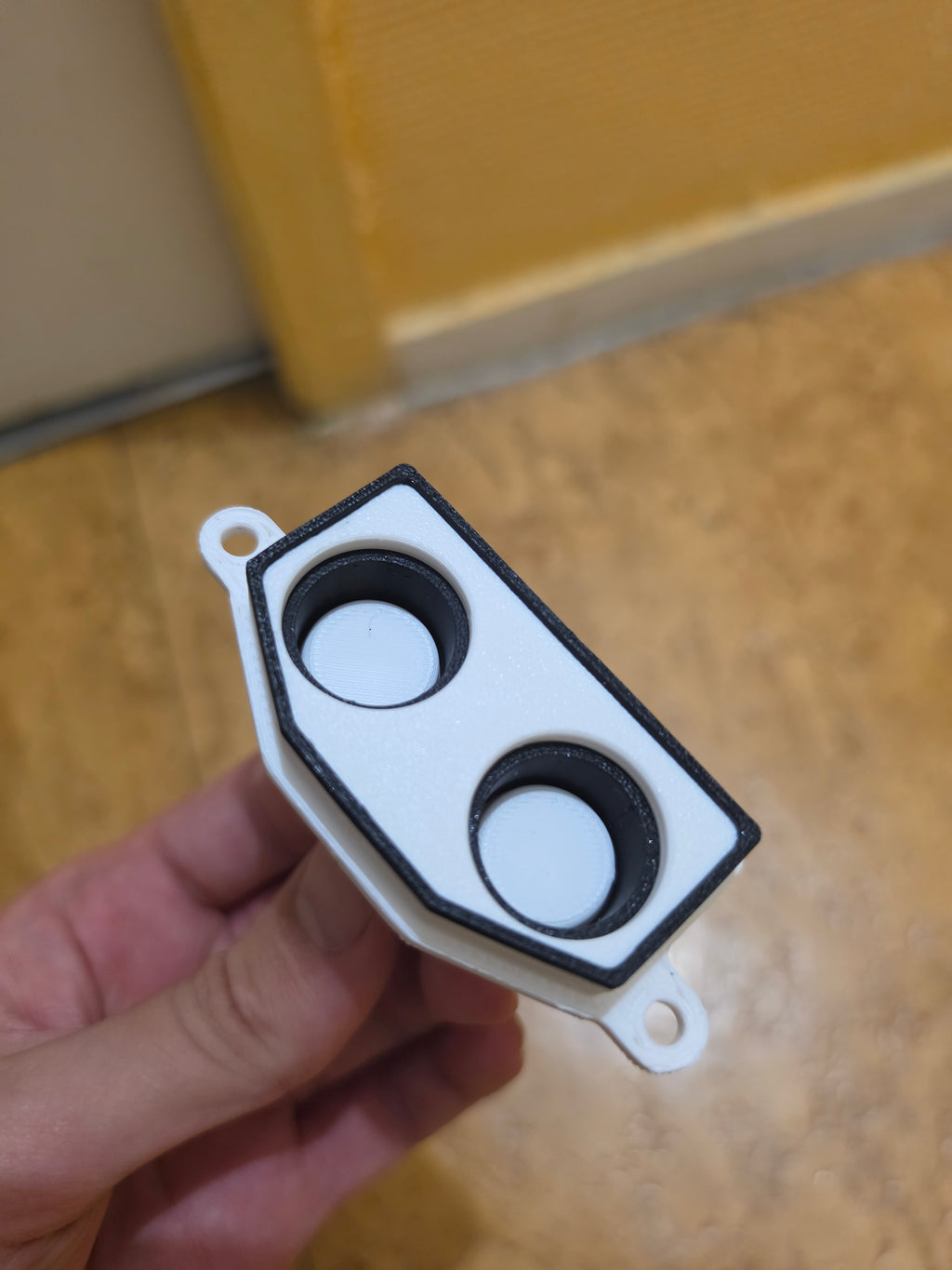 IXEZED 3D printed charging port cover fitted on a Leaperkim Lynx — view 6