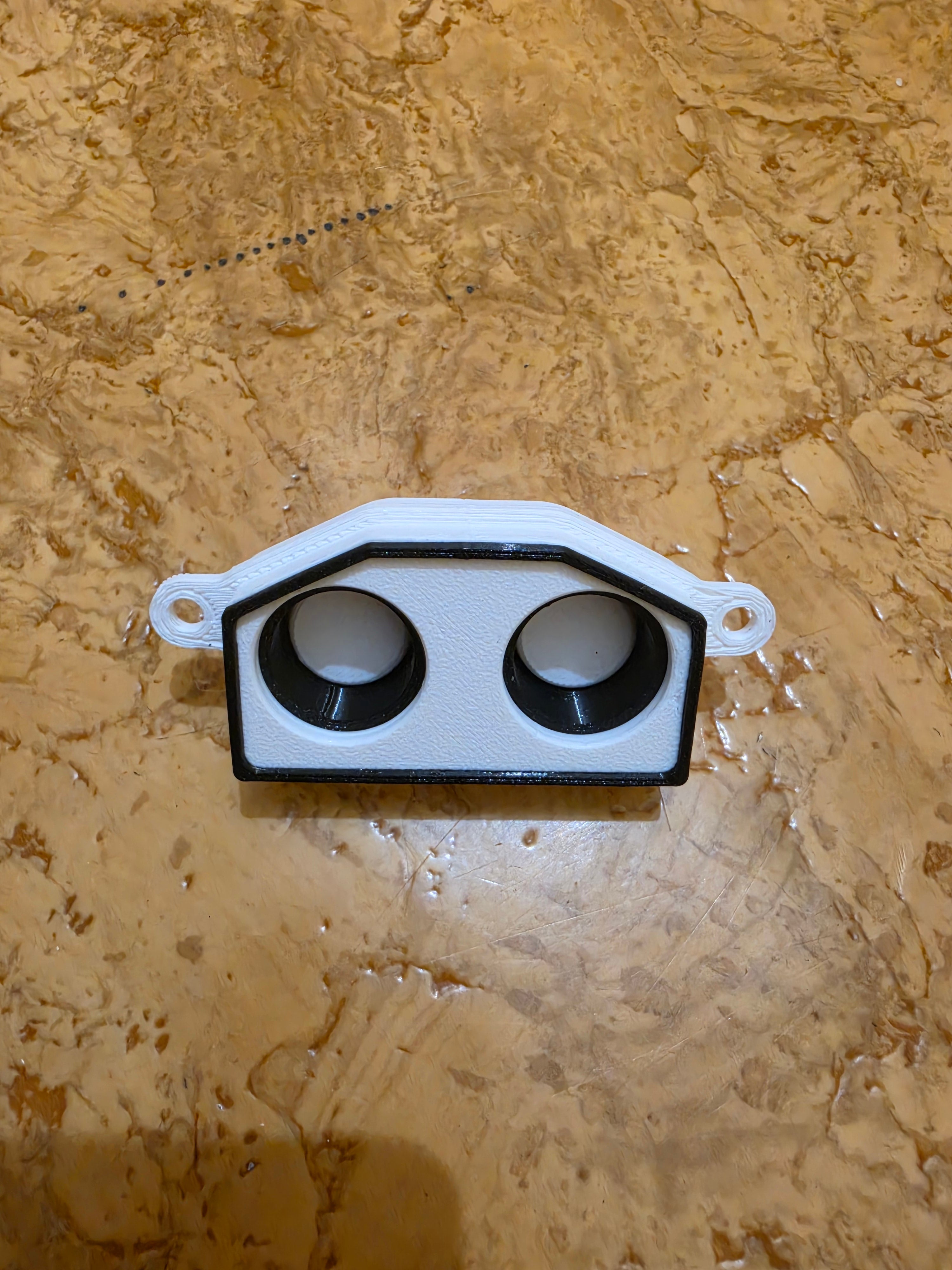 IXEZED 3D printed charging port cover fitted on a Leaperkim Lynx — view 11
