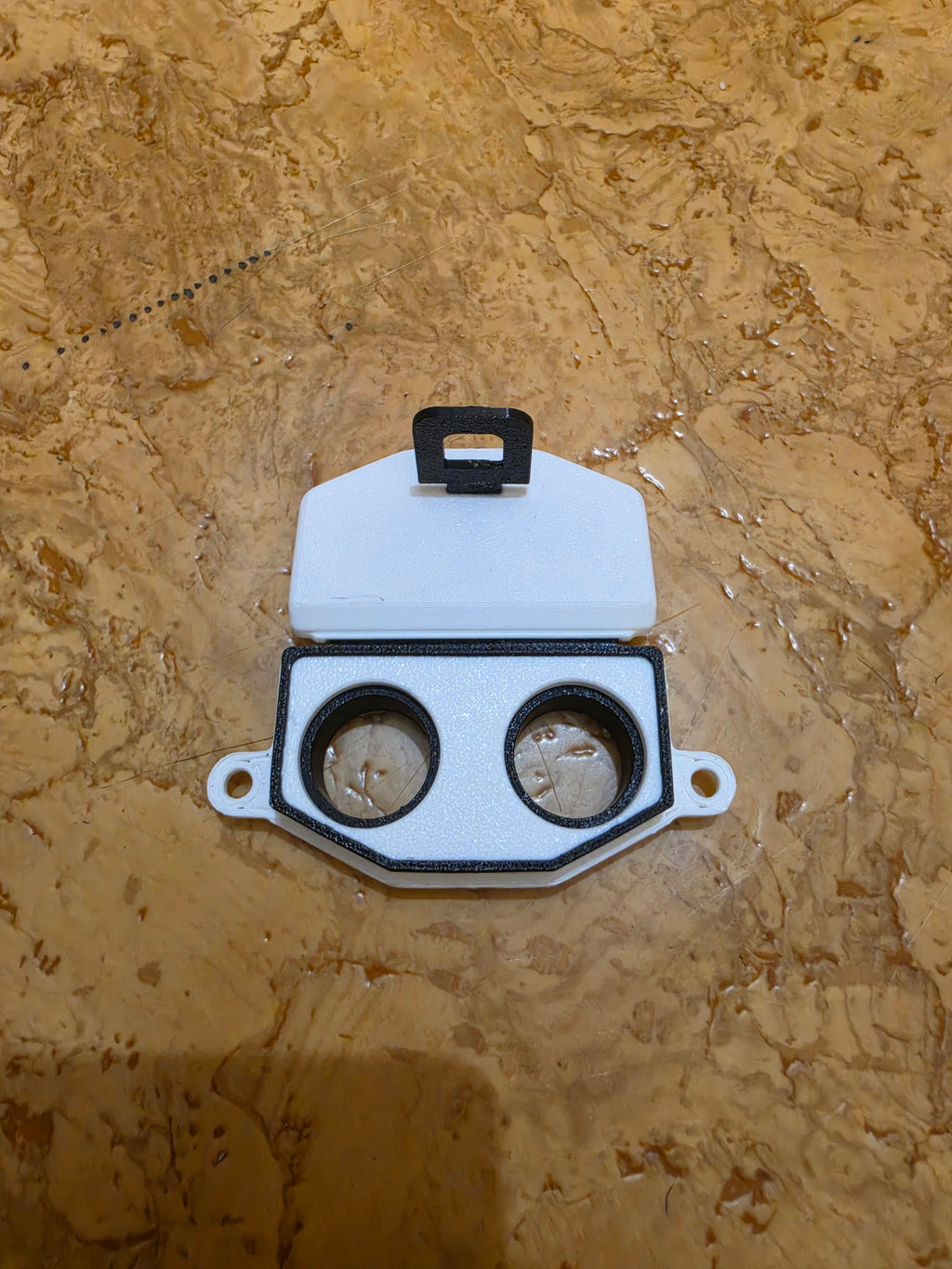 IXEZED 3D printed charging port cover fitted on a Leaperkim Lynx — view 13